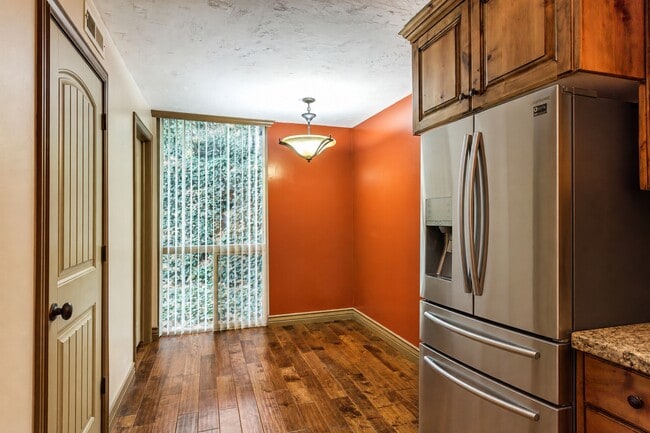 Photo - 438 N Center St Unit 305