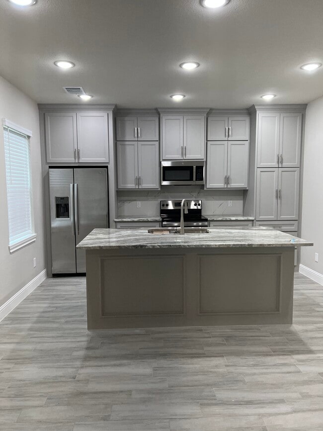 Photo - 2610 Appian Way Townhome