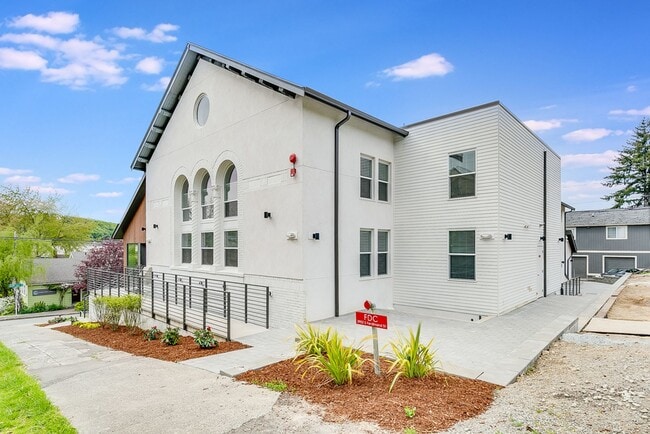 Photo - Columbia City Abbey