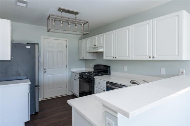 Photo - 3690 Manor Ct SW