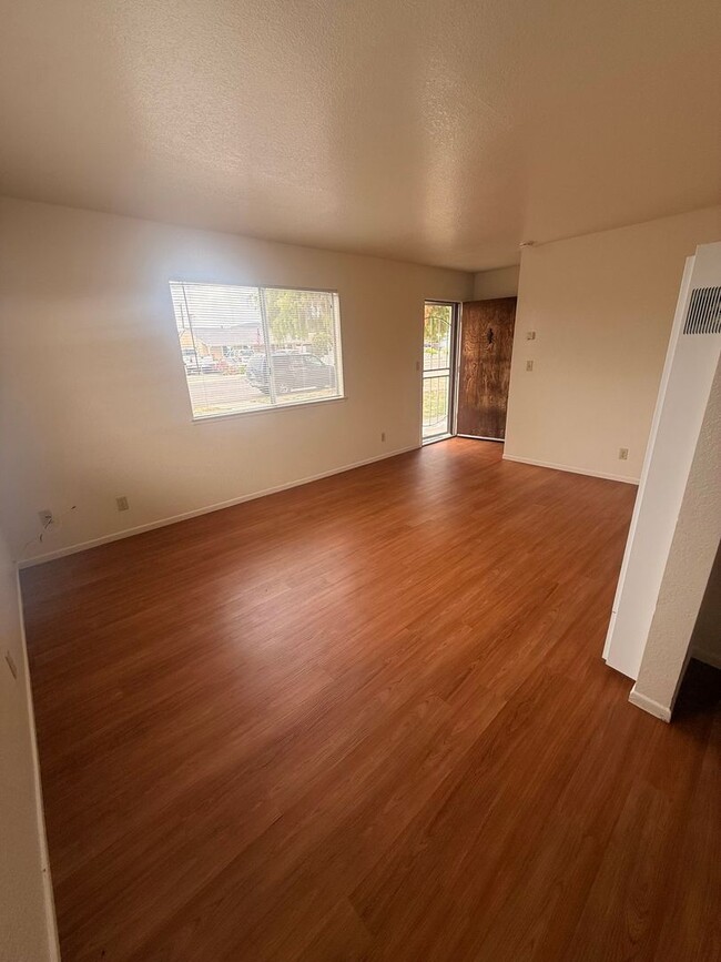 Photo - 509 N F St Unit 509B