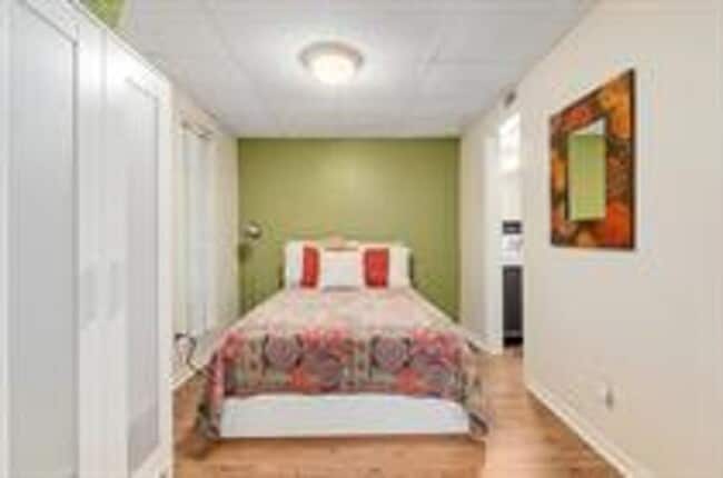 Photo - 411 Baker Unidad 411 Baker Lane - #B