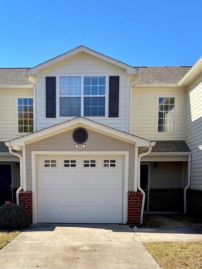 Photo - 581 Wingspan Way Townhome