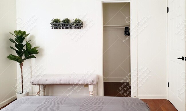 Photo - 2 br, 1 bath House - 1339 E 8th St