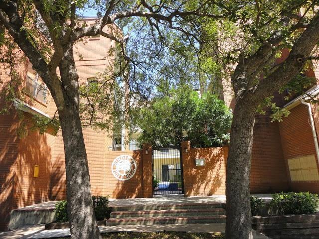 Building Photo - 106 E 30th St Unit 101 Rental