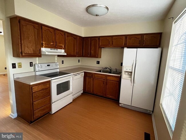 Photo - 2906 Sorrell Ct