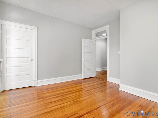 Photo - 117 N Vine St