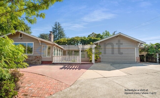 Building Photo - 10609 Creston Dr Rental