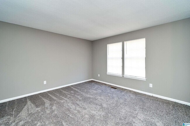 Photo - 325 13th Way