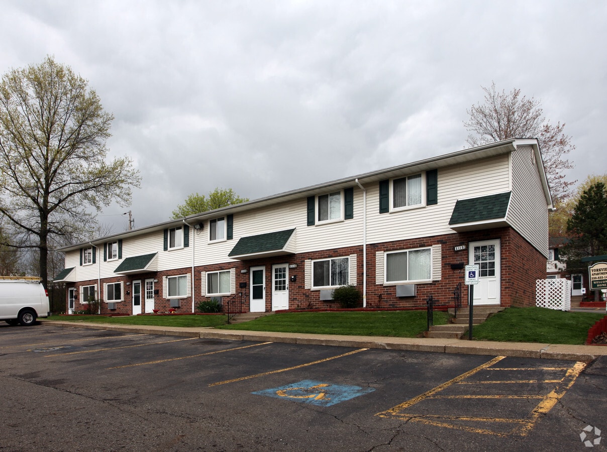 Yorkview Apartments - Yorkview Apartments