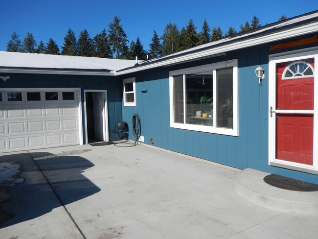 Photo - 14328 Sylvan Dr