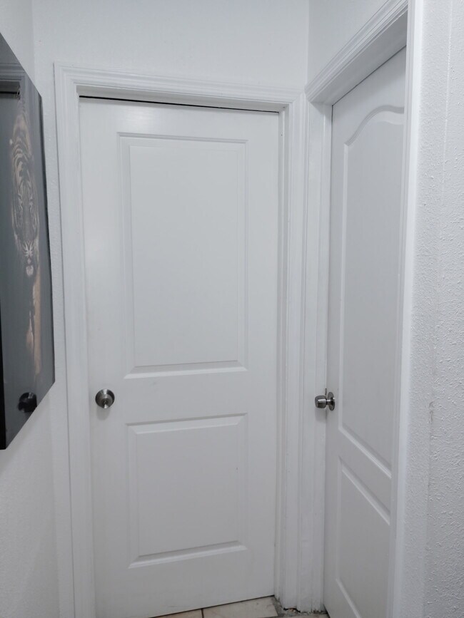 Photo - 704 E 121st Ave