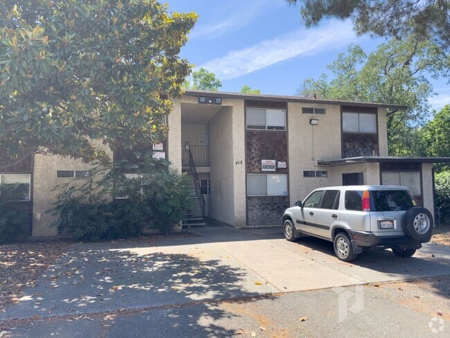Building Photo - HazelStreet418 Unit 3 Rental
