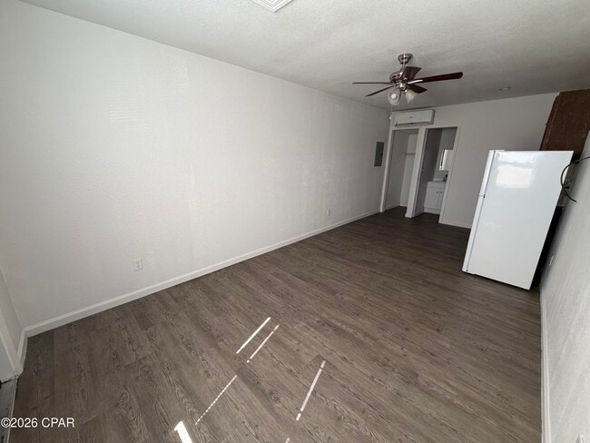 Photo - 143 Claire Ave