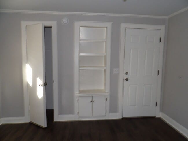 Photo - 402 Sunset Dr