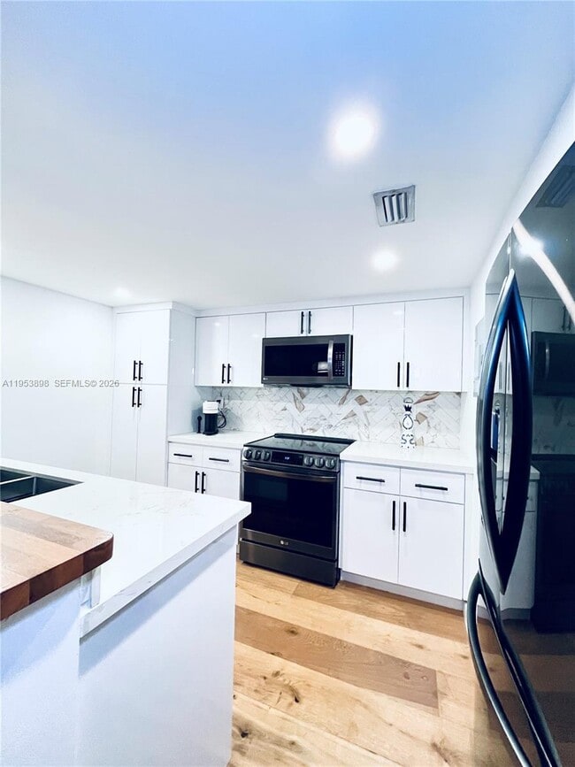 Photo - 6855 SW 45th Ln