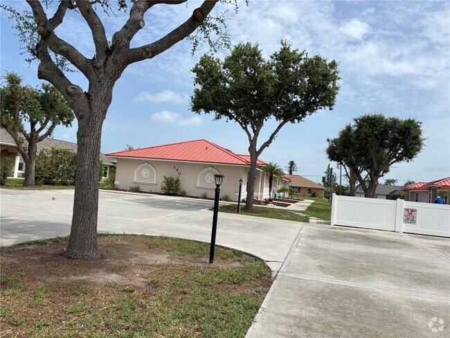 Building Photo - 180 Rotonda Blvd W Unit 3 Rental