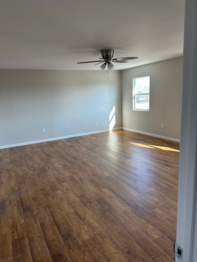 Master Ensuite - 8725 Holmes Ave Unidad 8712  half