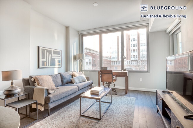 Building Photo - 1122 N Hudson St Rental