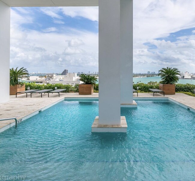 Photo - 1040 Biscayne Blvd