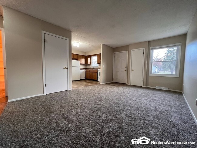 Photo - 802 Hartford Ave