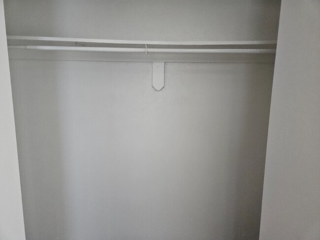 Photo - 4008 Towngate Blvd