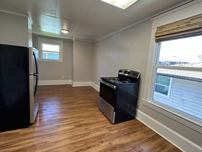 Photo - 2421 Rucker Ave Unit 3