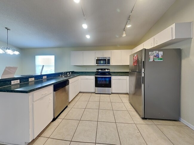 Photo - 4892 Palm View Dr N