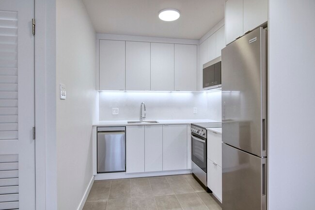 Photo - 760 Rue Galt Unit 203