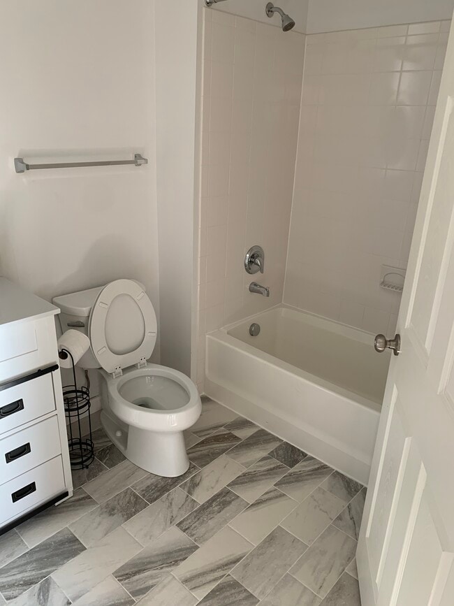 Photo - 1518 montessori terrace