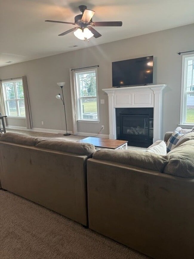 Photo - 3 Bed/2 Bath in Willow Pond - 15 minutes to SJAFB!