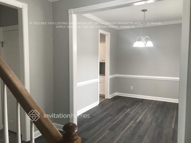 Photo - 79 Sundew Ct