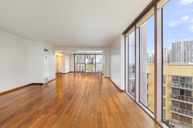 Building Photo - 425 South St Unit Apt 701, One Waterfront Towers