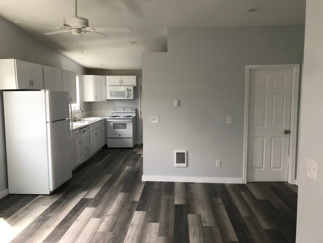 Photo - 3203 Watson Ave Unidad B