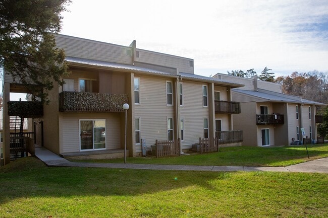 Photo - Cedar Ridge Apartments