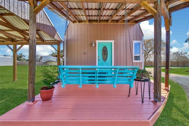 Photo - 27016 FM2978