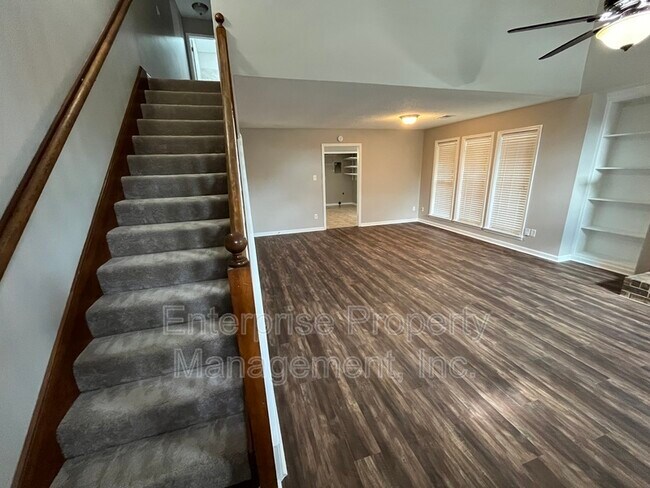 Photo - 4135 Tunbridge Pl