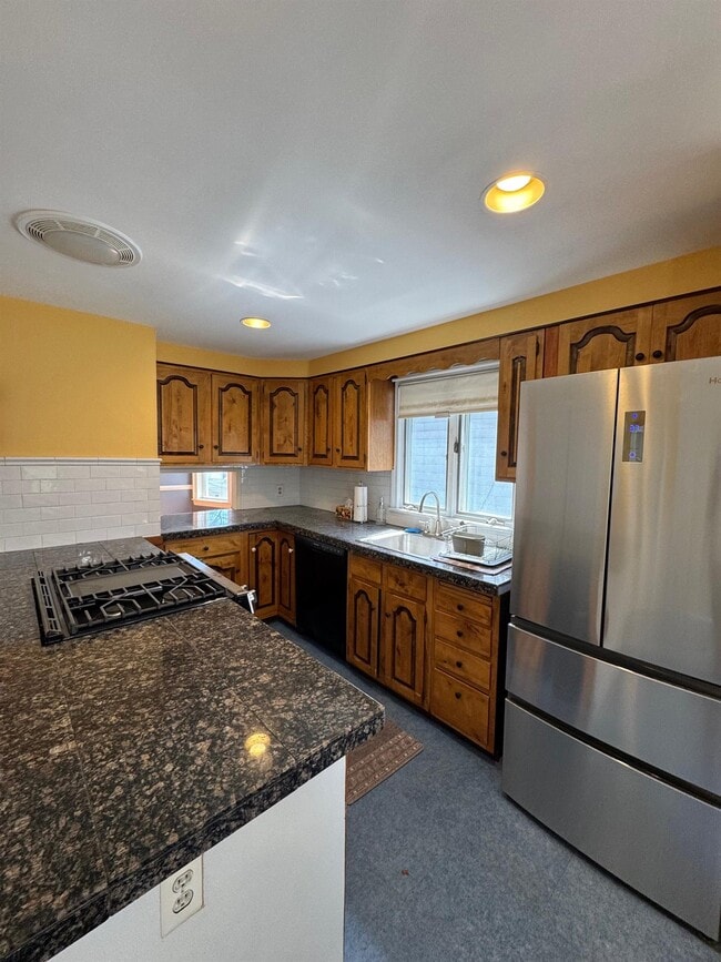 Photo - 57 Clarendon Ave Unit 1