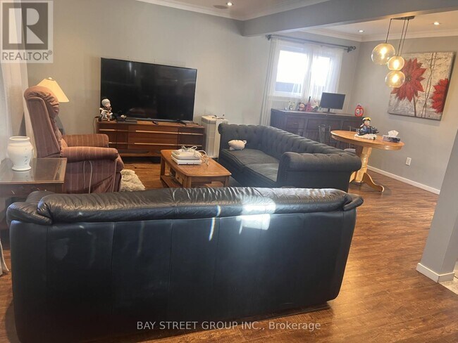 Photo - 58 Ellendale Dr