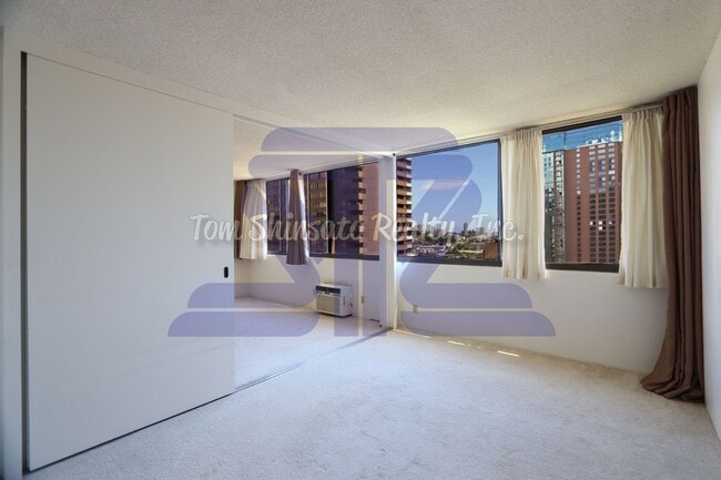 Photo - 1 Bedroom unit located in Kukui Plaza