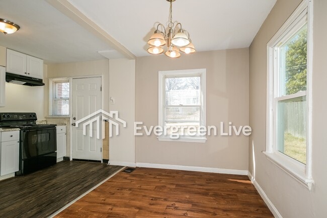 Photo - 1919 Clare Ct