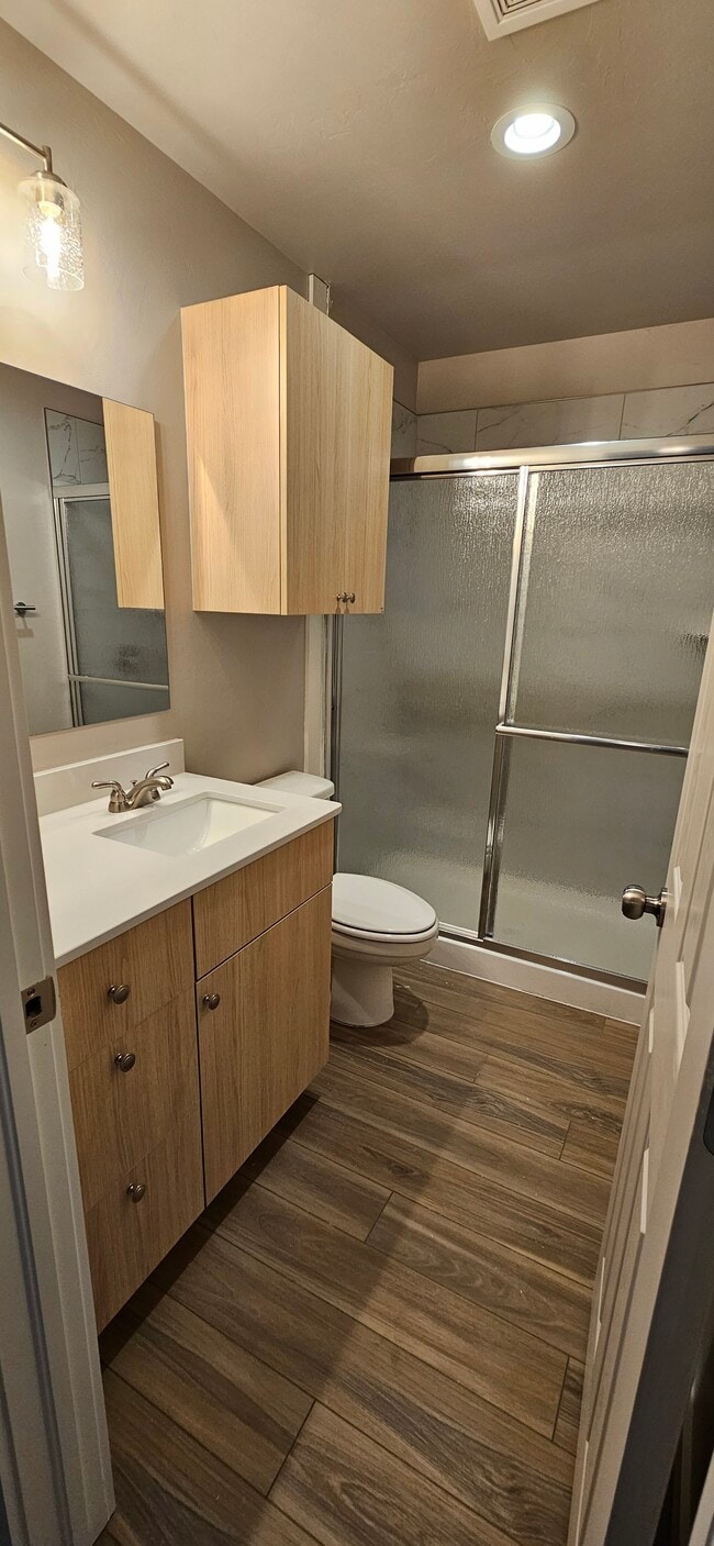 Photo - 2361 N Thompkins Ave Unit 401