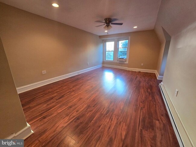 Photo - 133 E Mt Airy Ave Unidad 3