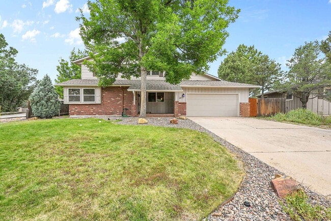 Building Photo - $2,895.00, 4 bed, 3.5 bath, located in Col... Rental