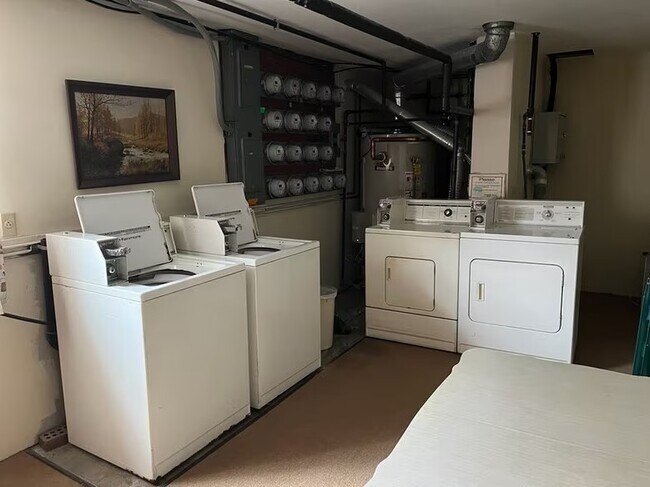 Coin Laundry
