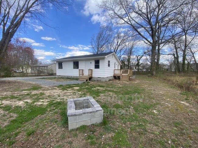 Photo - 6037 Rosedale Dr