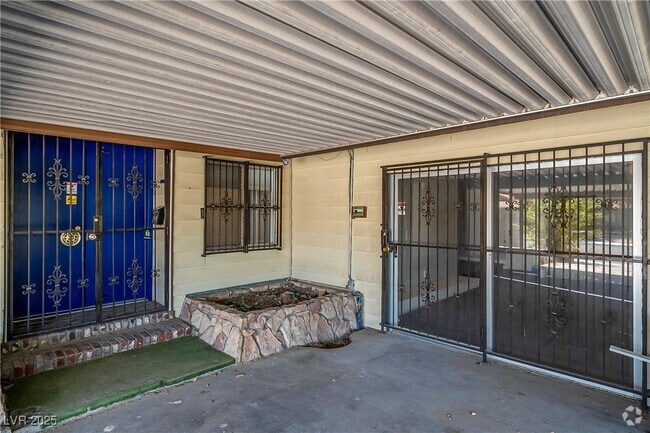 Building Photo - 4401 St Andrews Cir Rental