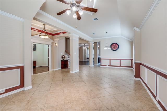 Photo - 2709 Foxpoint Trail