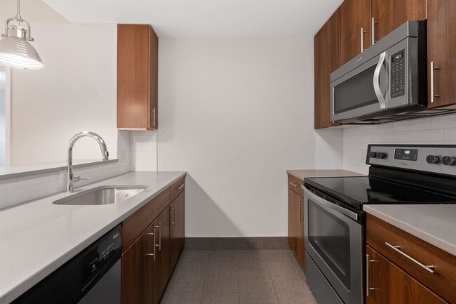 Photo - 100 Marshall St Unit 501