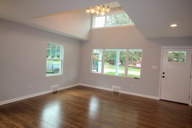 Photo - Beautiful 2 bedroom home in downtown Raleigh!